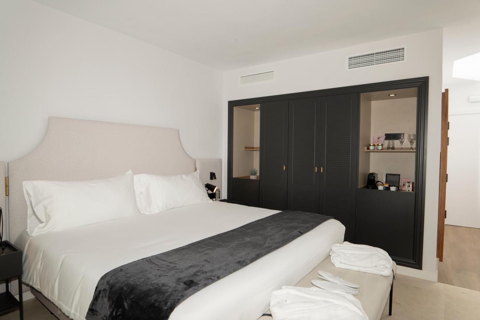 Inmood San Roque Hotel Sotogrande Bagian luar foto